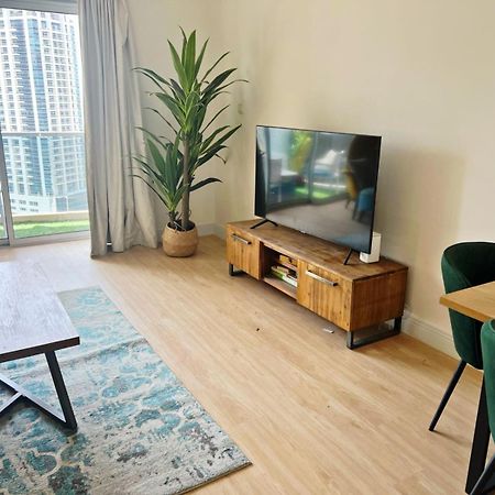 Newly Renovated Marina & Sea View Family Condo Dubai Exterior photo